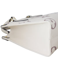Louis Vuitton OnTheGo PM Monogram Empreinte Giant Bicolour