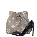 Louis Vuitton NeoNoe MM Monogram Empreinte Giant Bicolour
