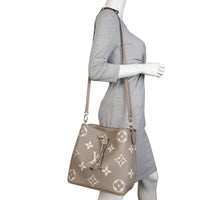 Louis Vuitton NeoNoe MM Monogram Empreinte Giant Bicolour