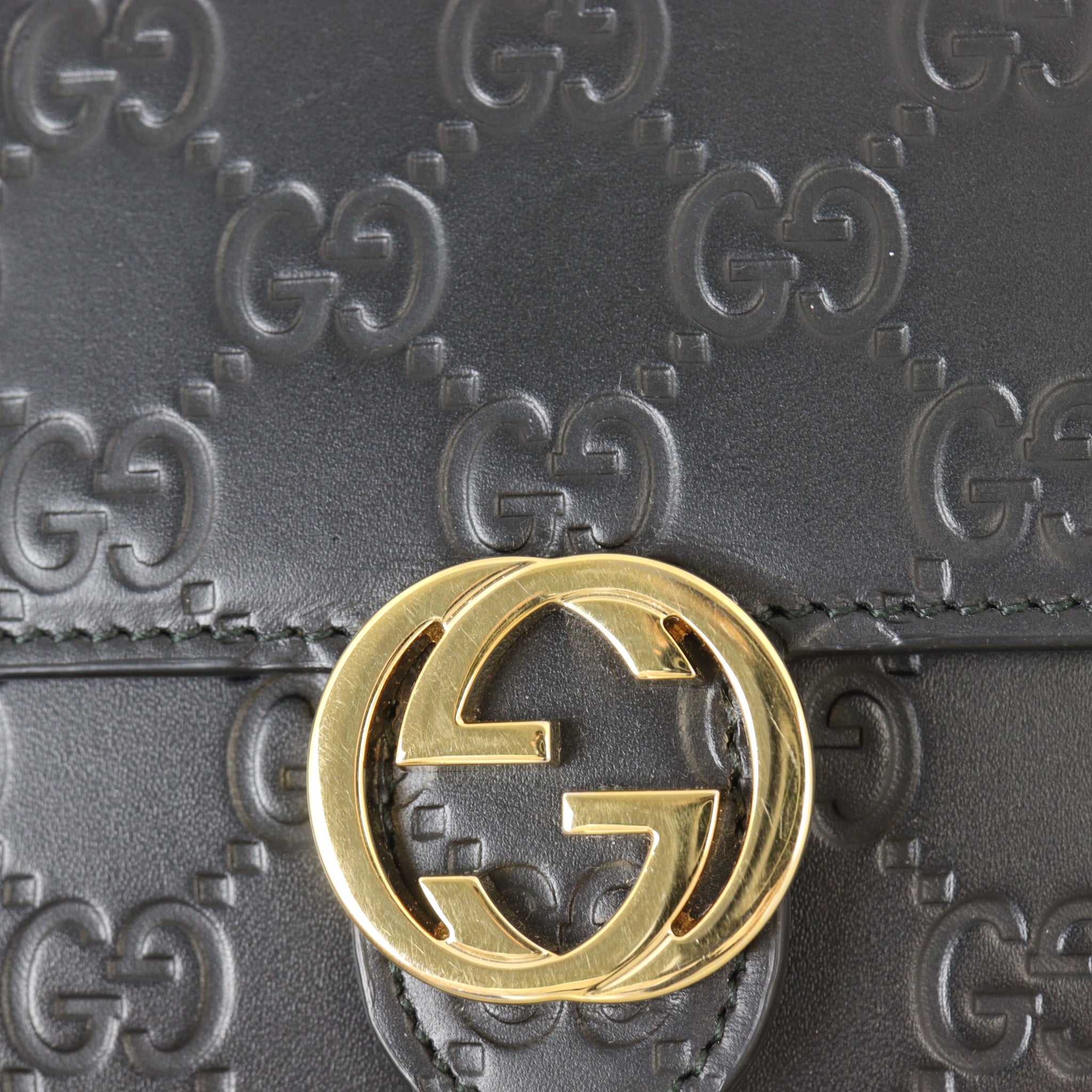 Gucci Guccissima Interlocking G Wallet on Chain