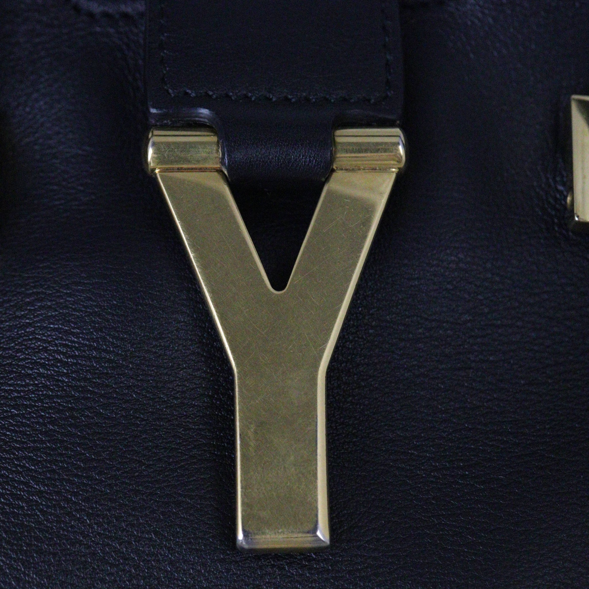 Saint Laurent Classic Y Cabas Small