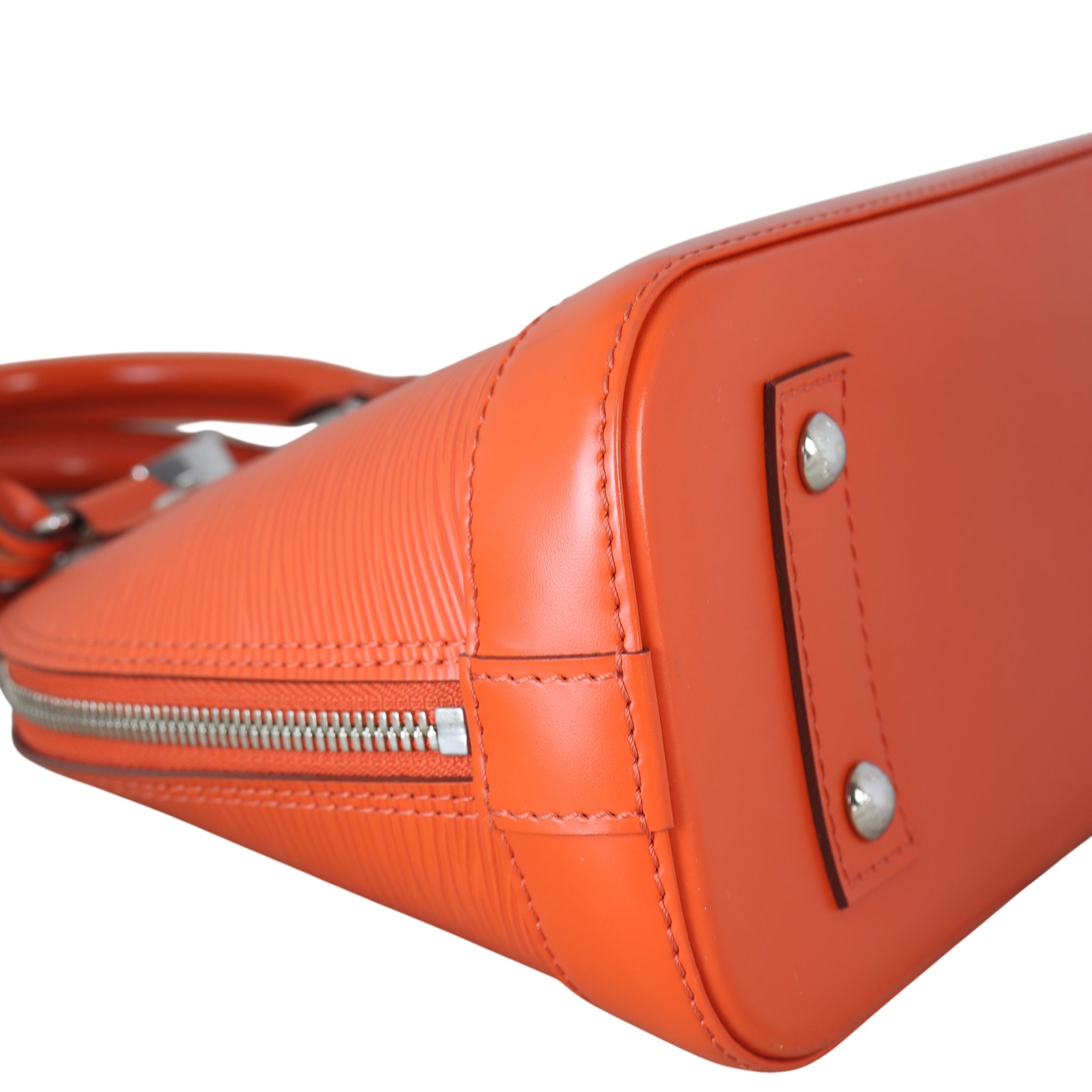 Louis Vuitton Alma BB Epi