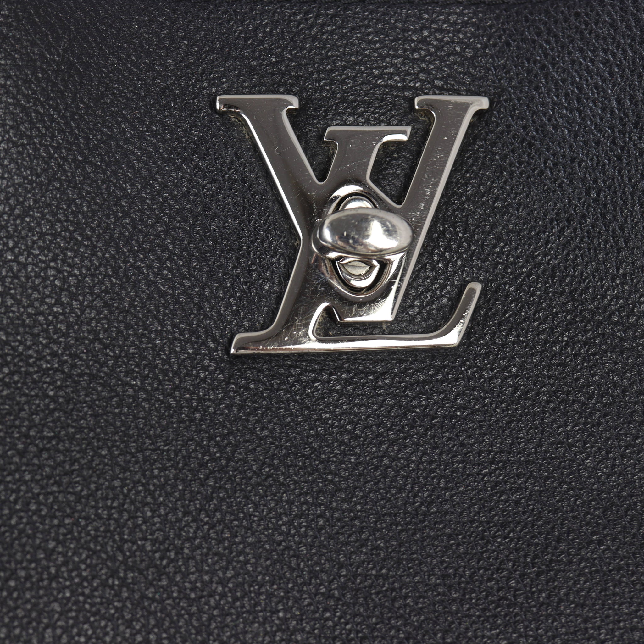 Louis Vuitton Lockme Cabas