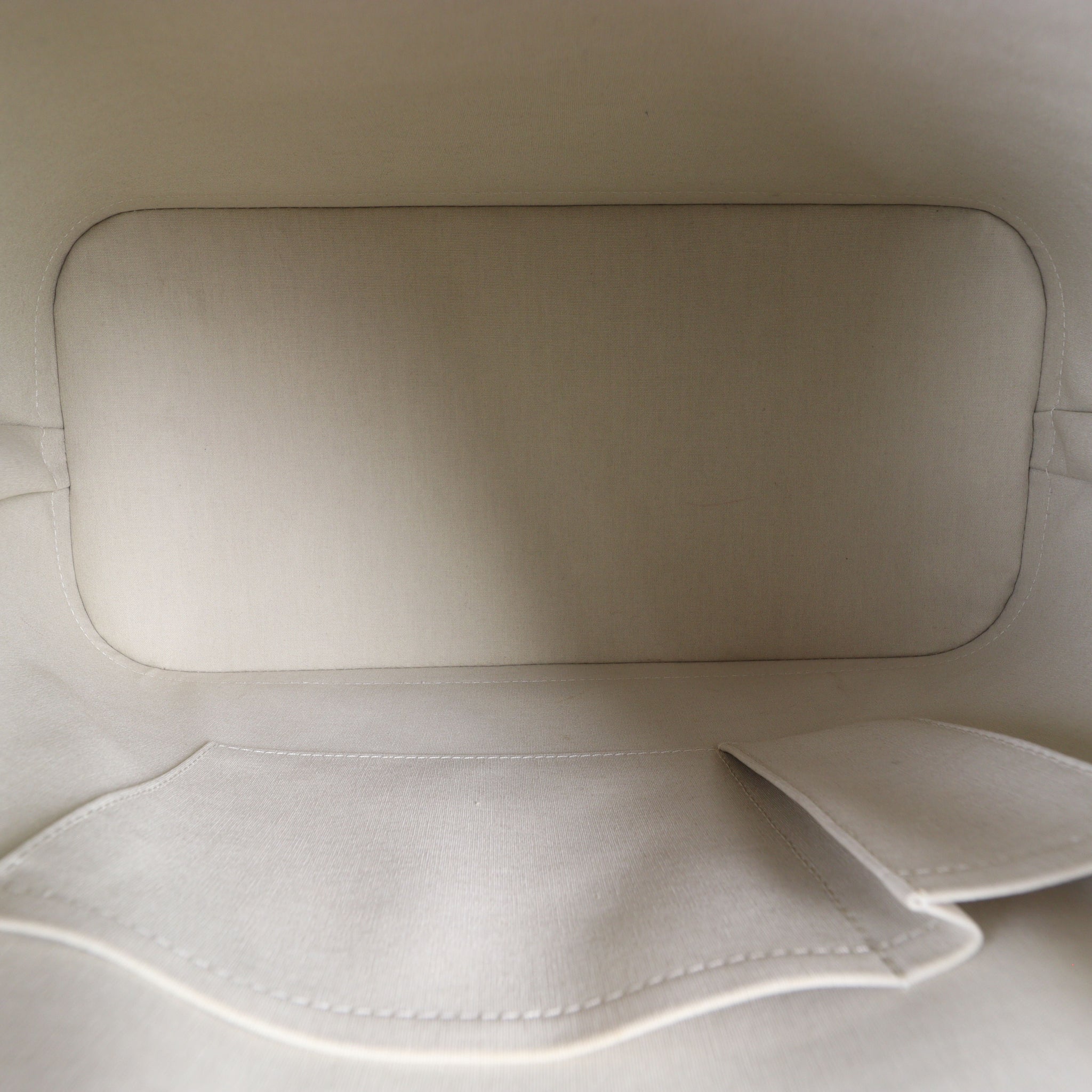 Louis Vuitton Alma GM Monogram Vernis