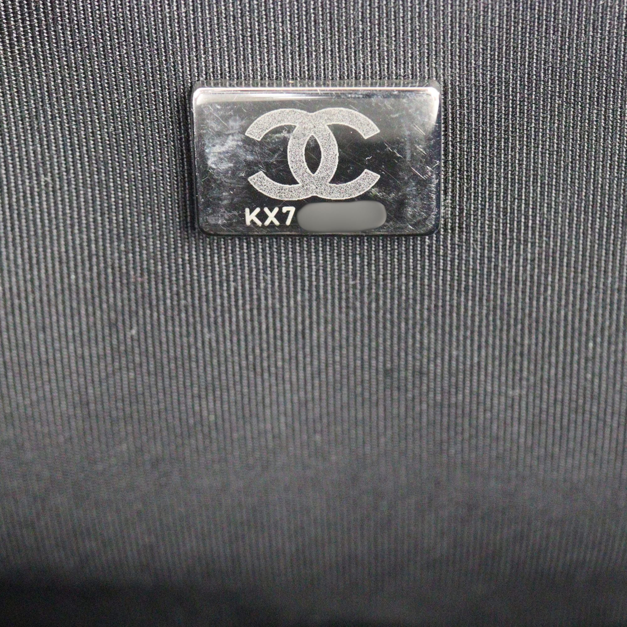 Chanel Boy Old Medium