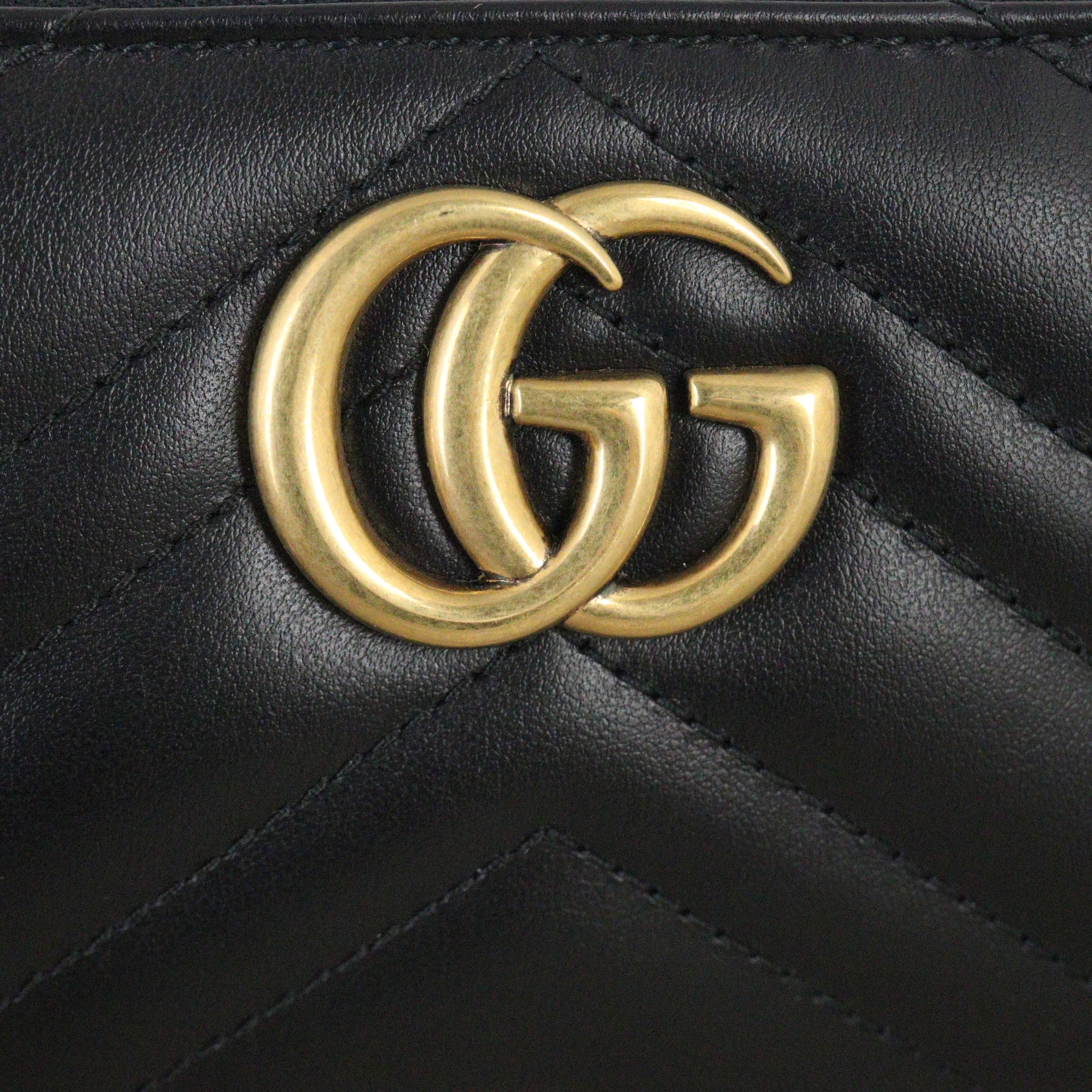 Gucci GG Marmont Matelasse Continental Wallet