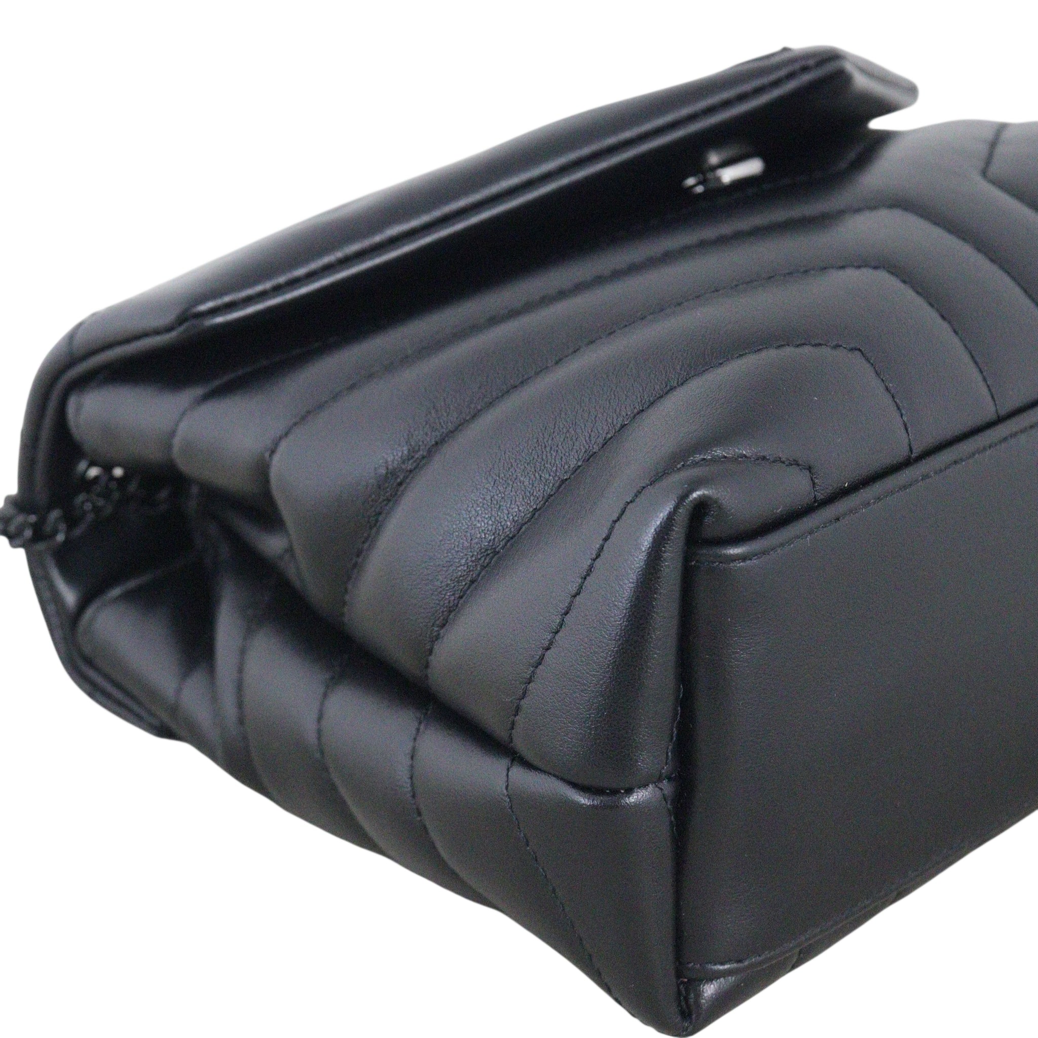 Saint Laurent Loulou Small