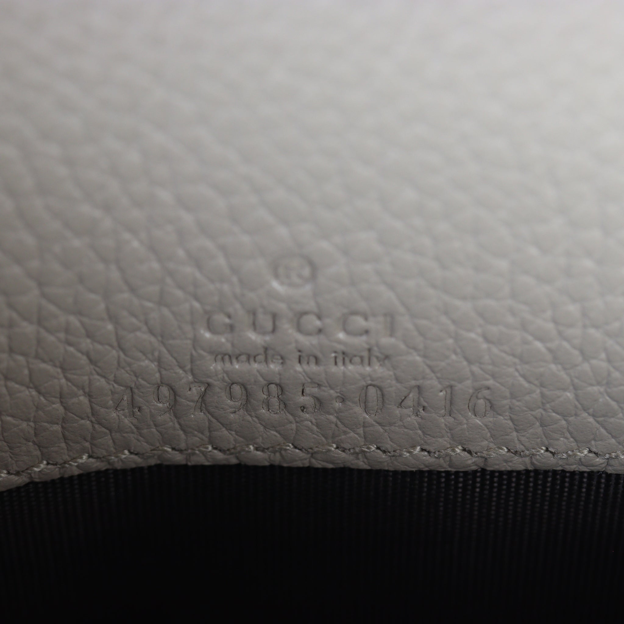 Gucci GG Supreme Marmont Wallet On Chain