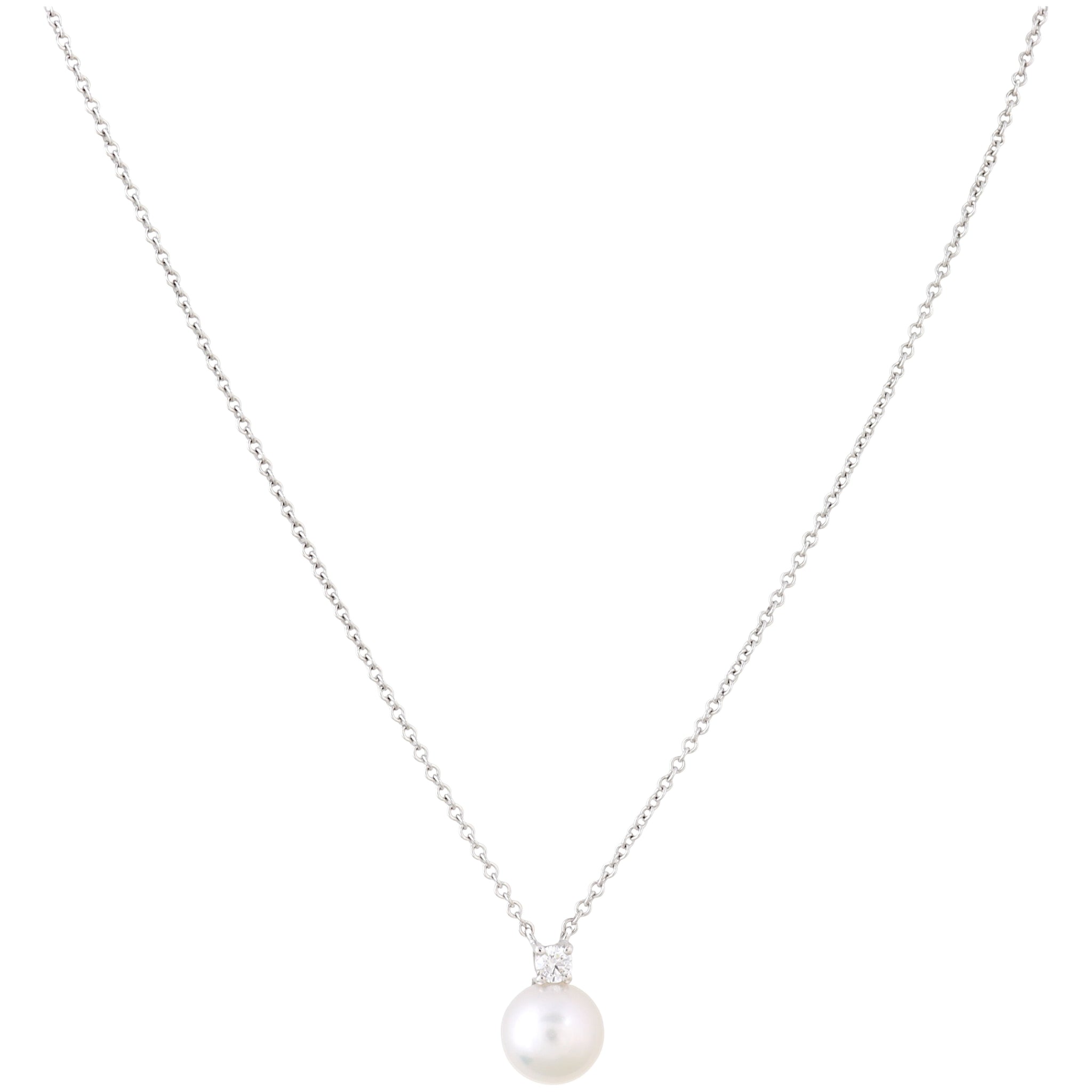 Tiffany & Co Signature Pearls Diamond 18k White Gold Pendant Necklace