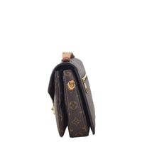 Louis Vuitton Pochette Metis Monogram