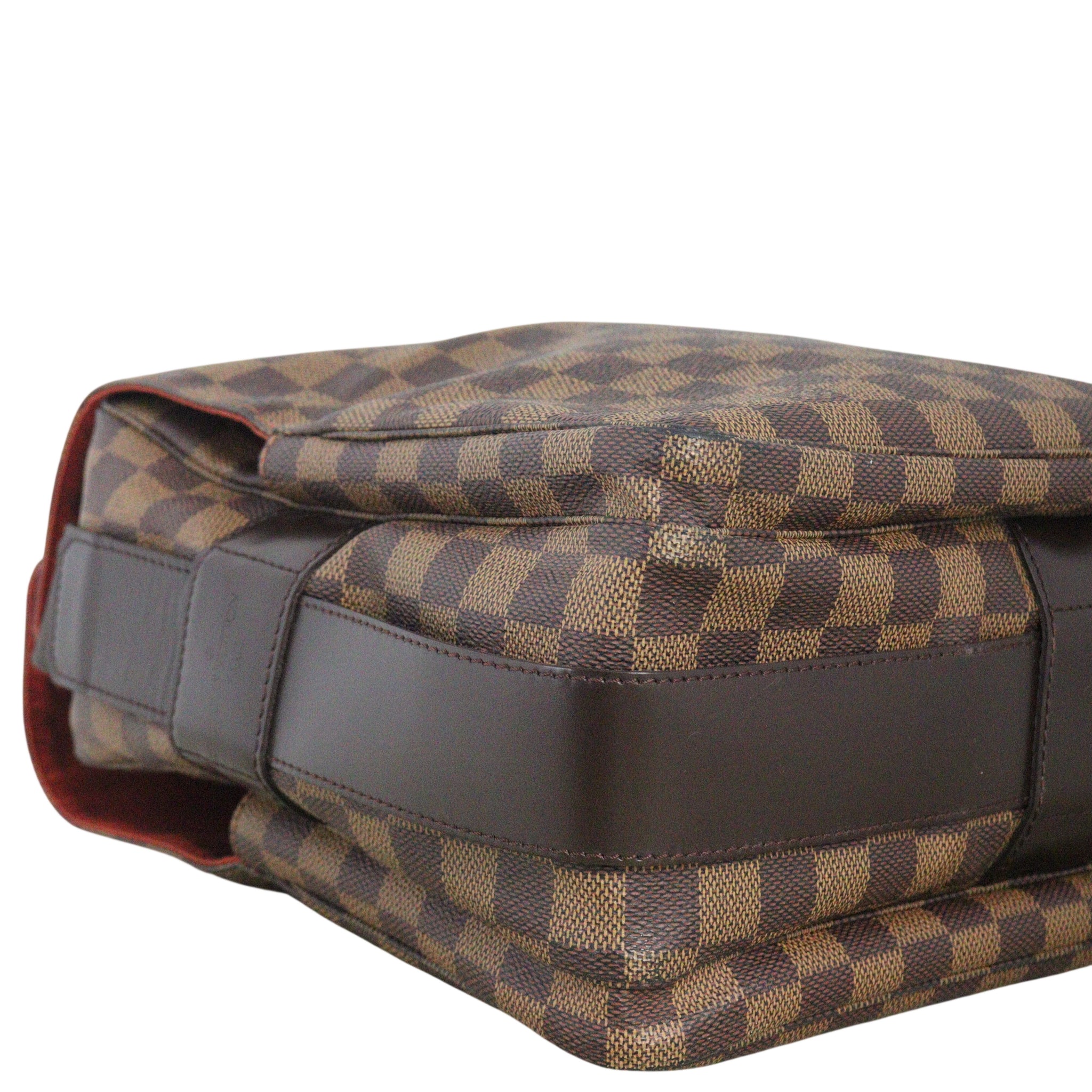 Louis Vuitton Naviglio Messenger Damier Ebene