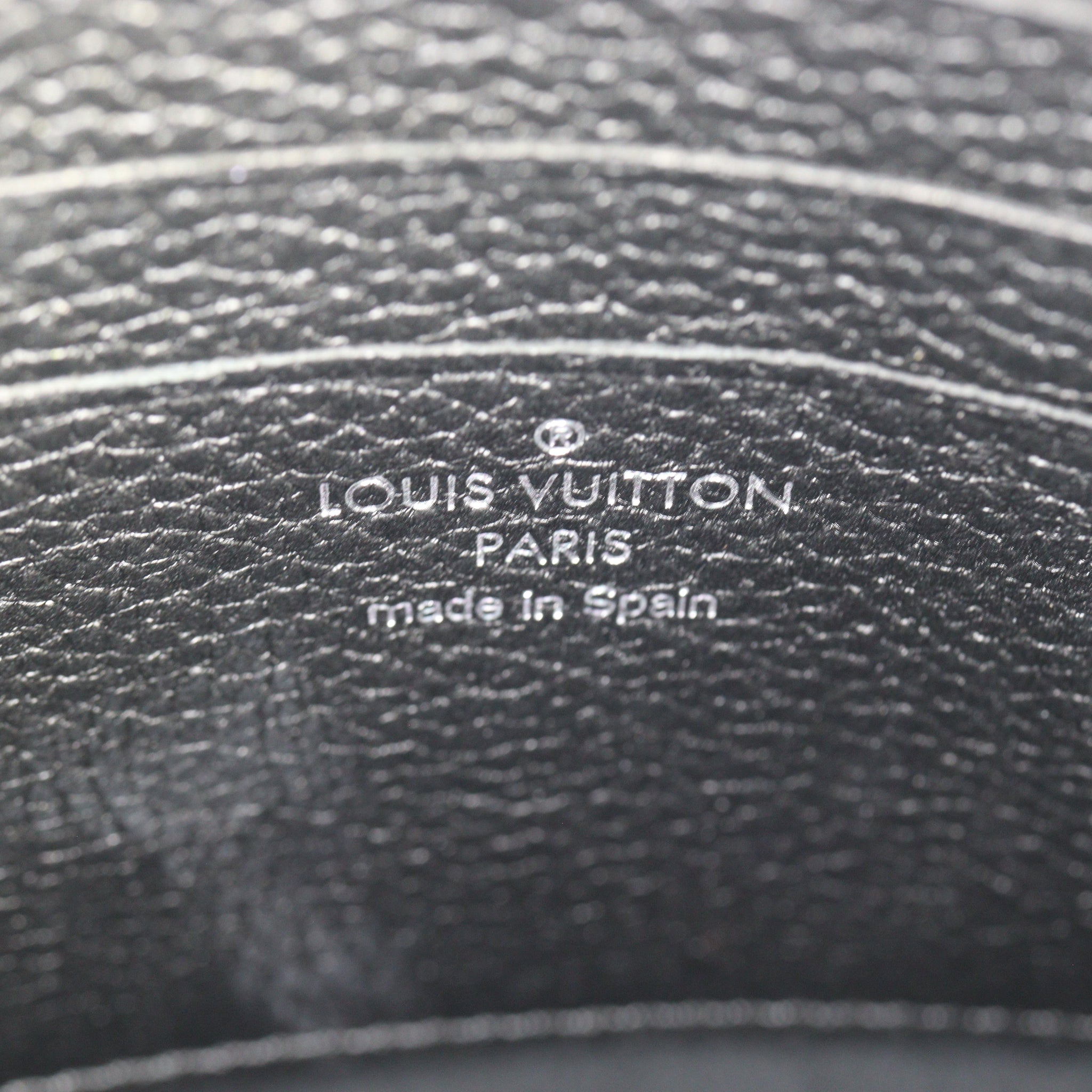 Louis Vuitton Lockme Bucket Mini