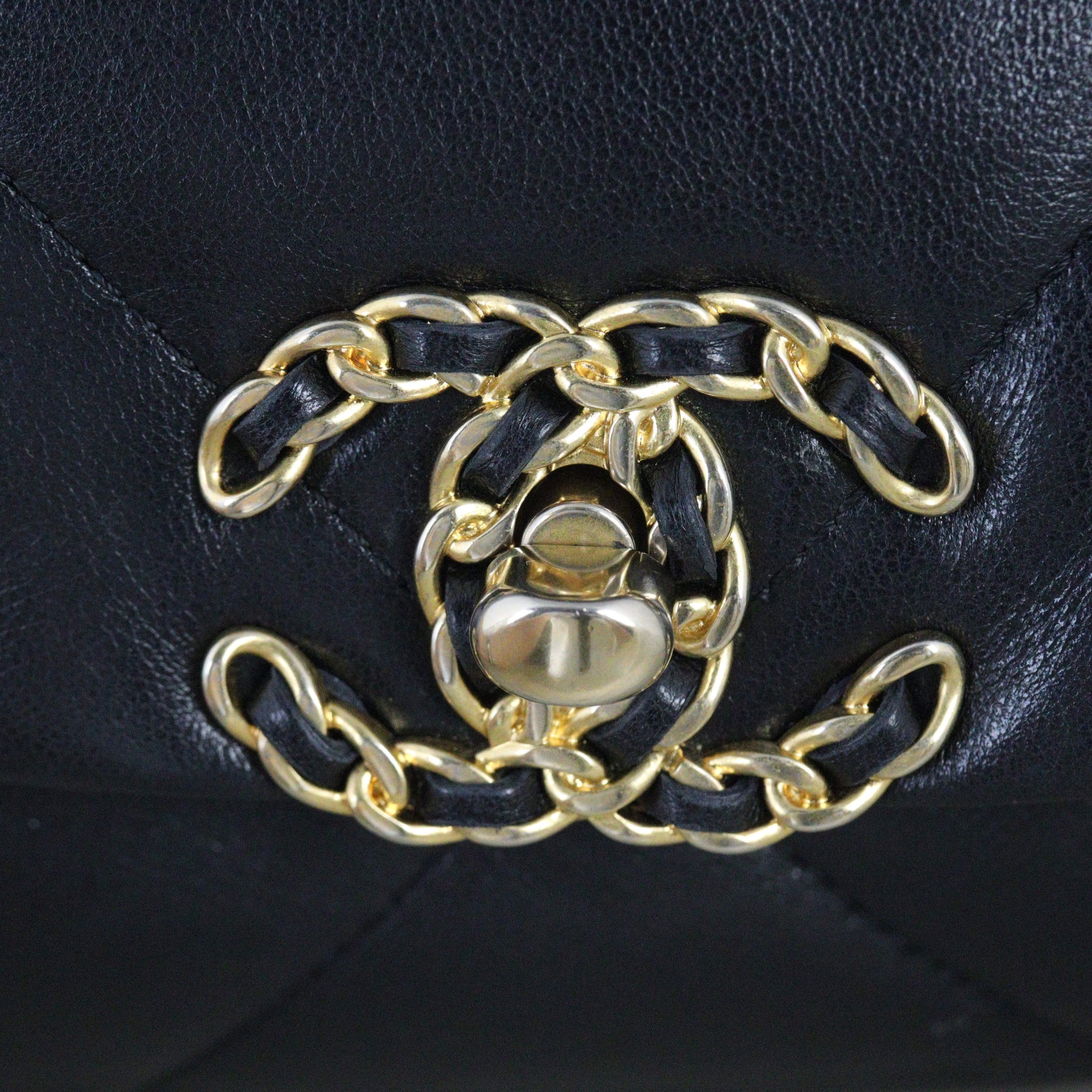 Chanel 19 Flap Bag Medium