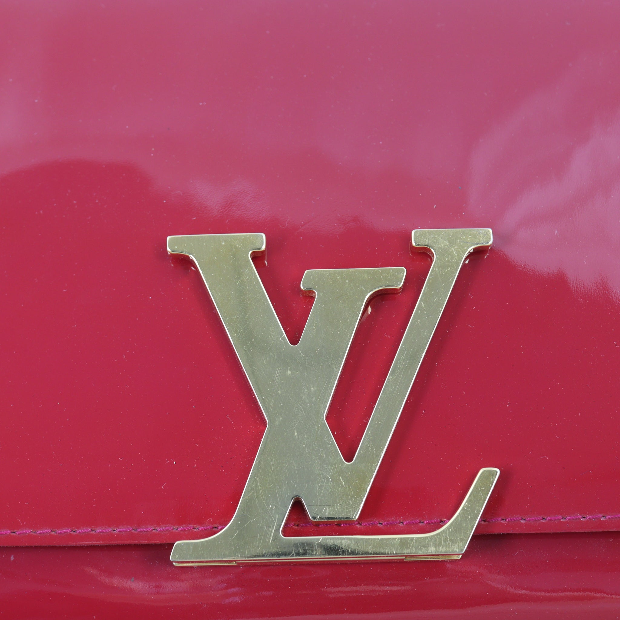 Louis Vuitton Louise Clutch Patent