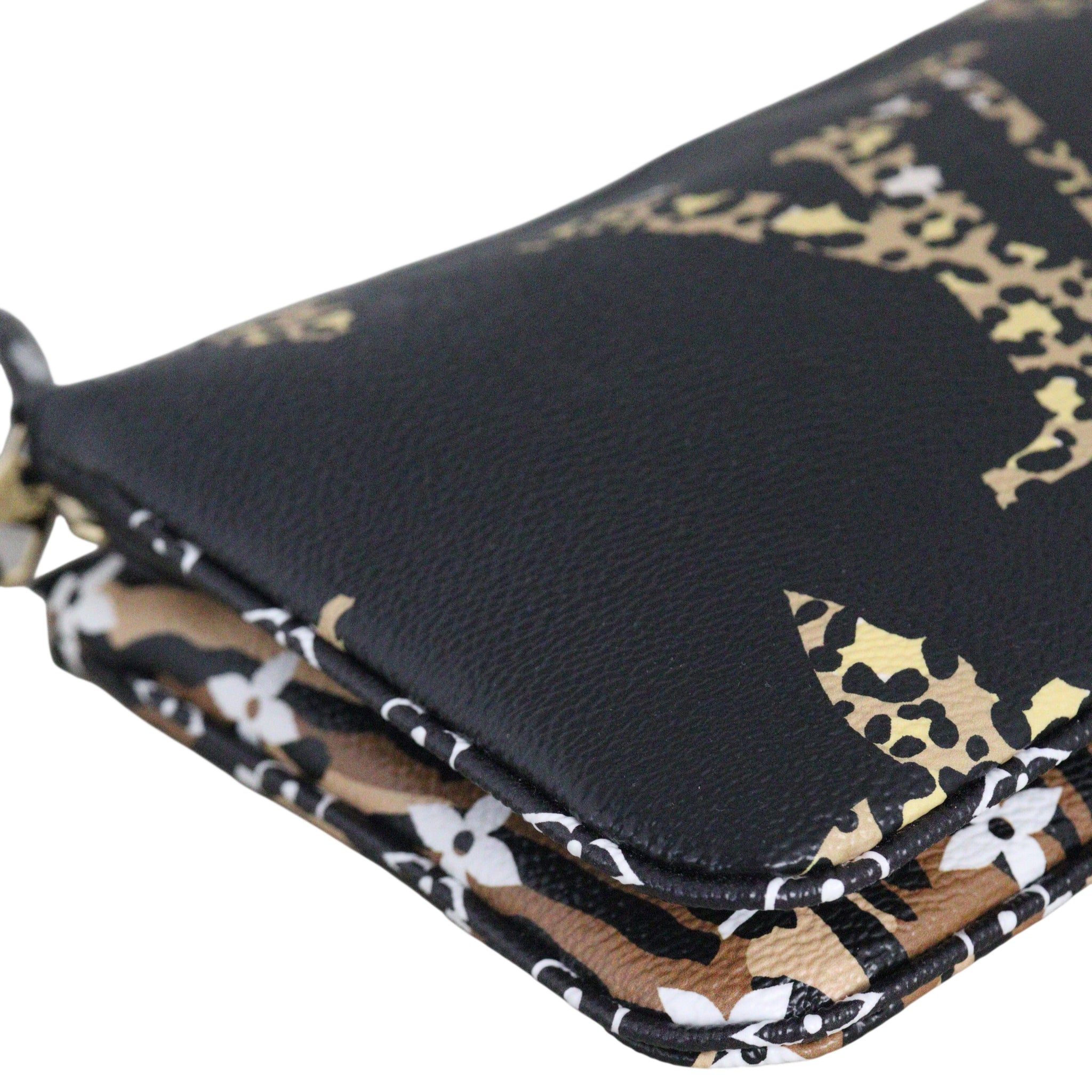 Louis Vuitton Double Zip Pochette Monogram Giant Jungle