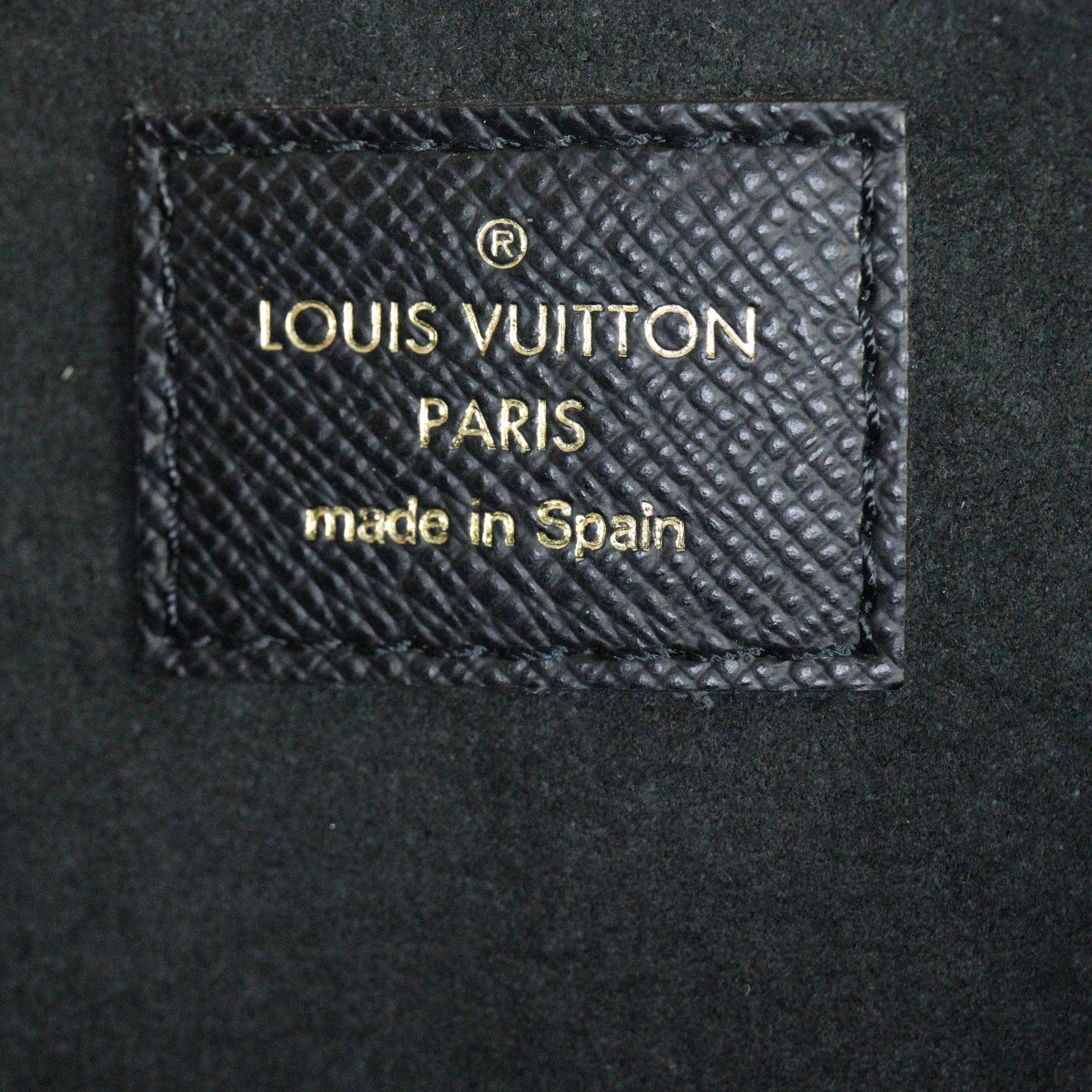 Louis Vuitton Double Zip Pochette Monogram Giant Jungle