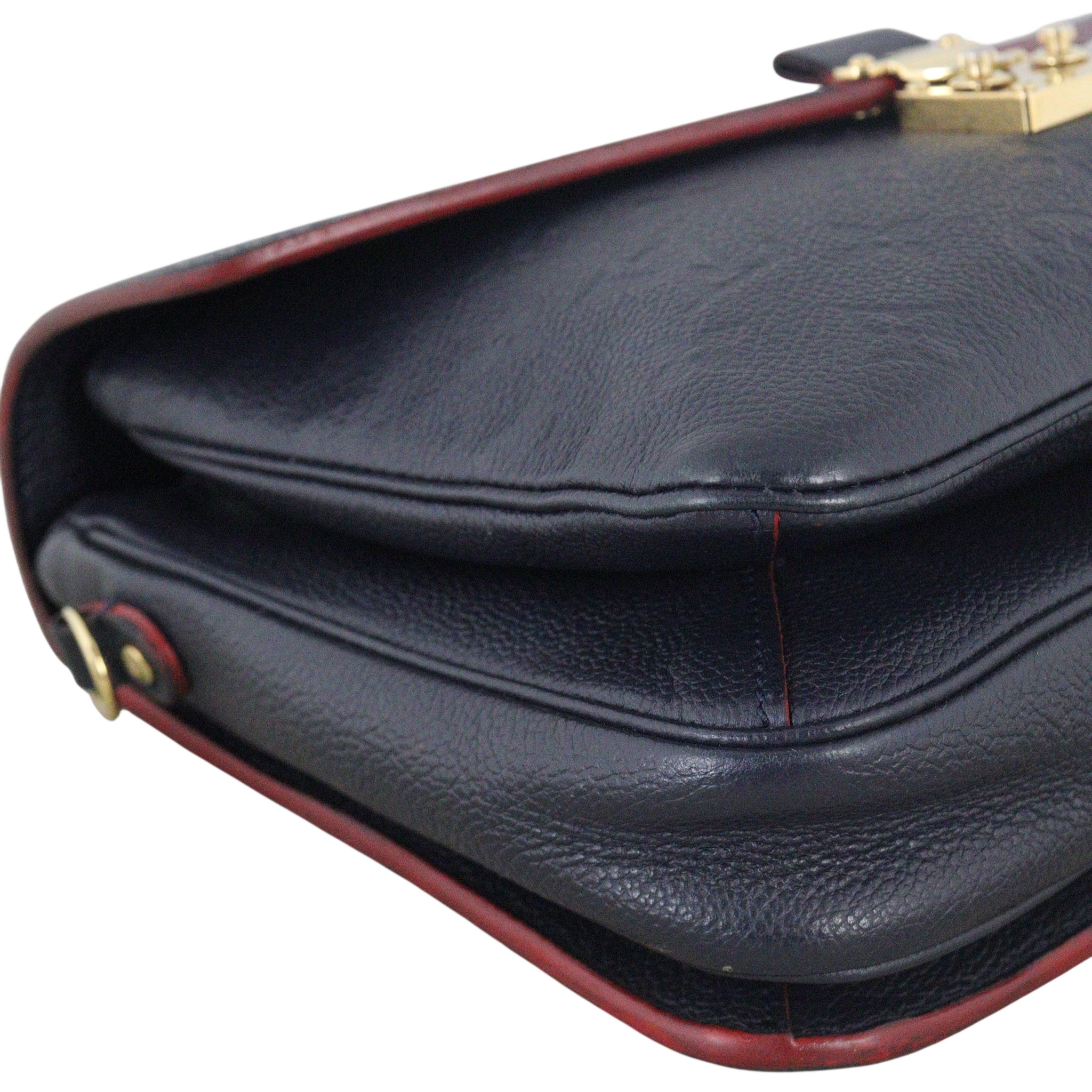 Louis Vuitton Pochette Metis Monogram Empreinte