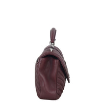 Saint Laurent College Medium