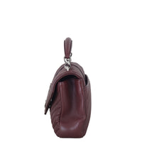 Saint Laurent College Medium