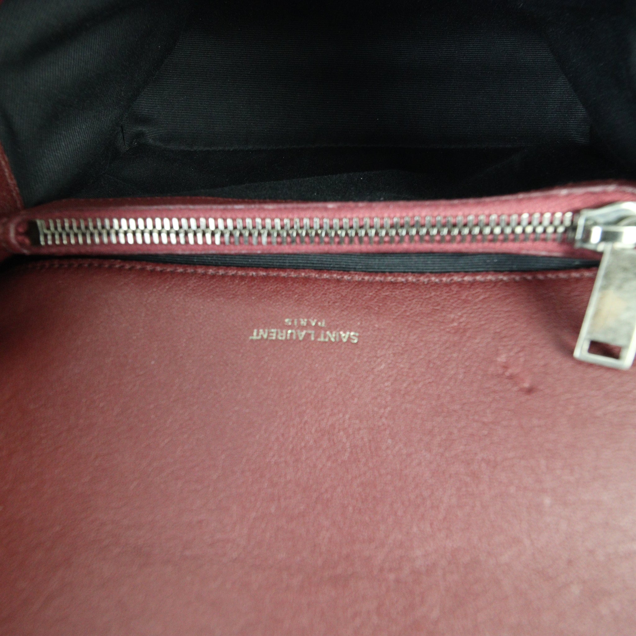 Saint Laurent College Medium