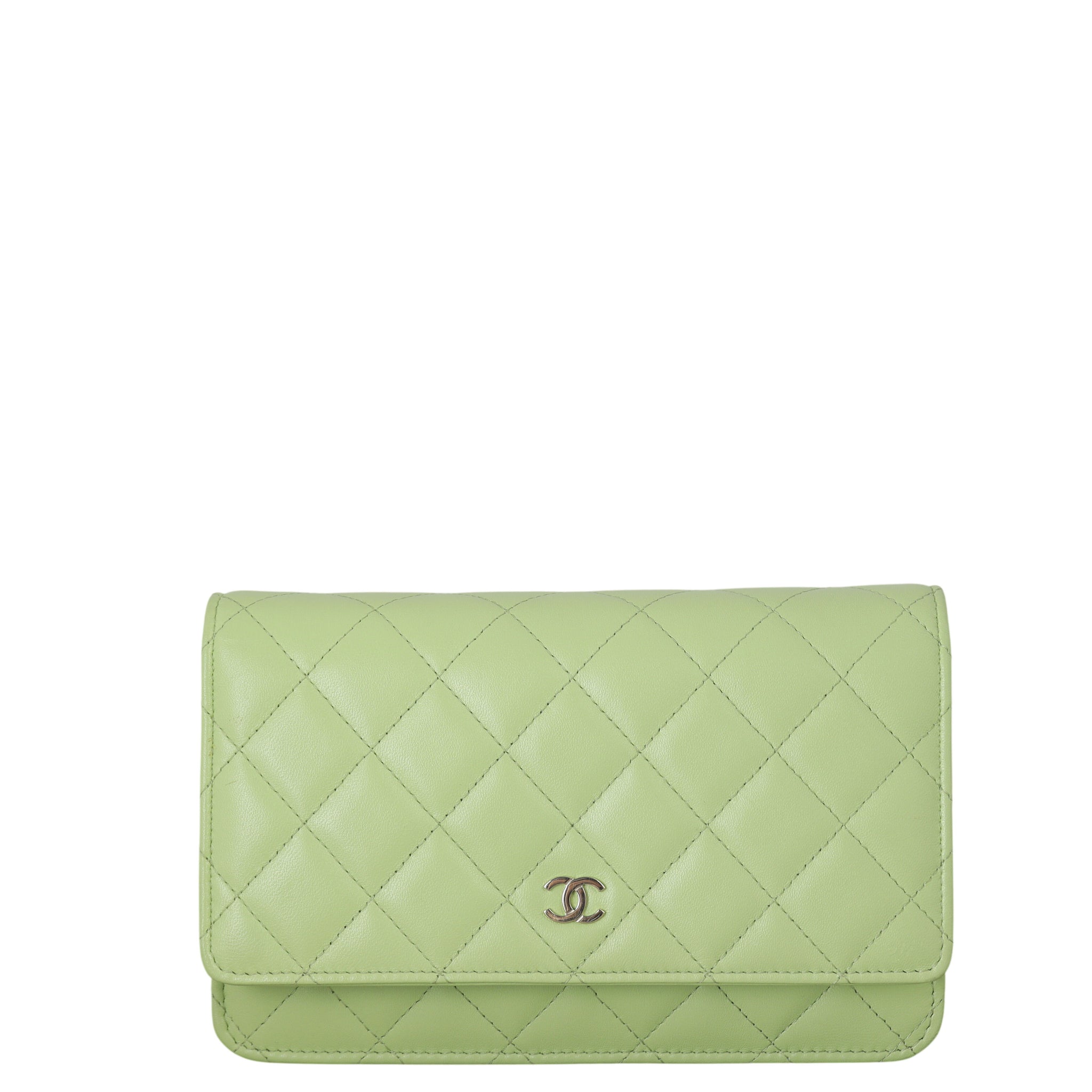 Chanel Classic Wallet on Chain