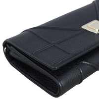 Dior Diorama Wallet on Chain