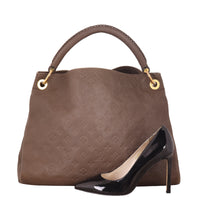 Louis Vuitton Artsy MM Monogram Empreinte