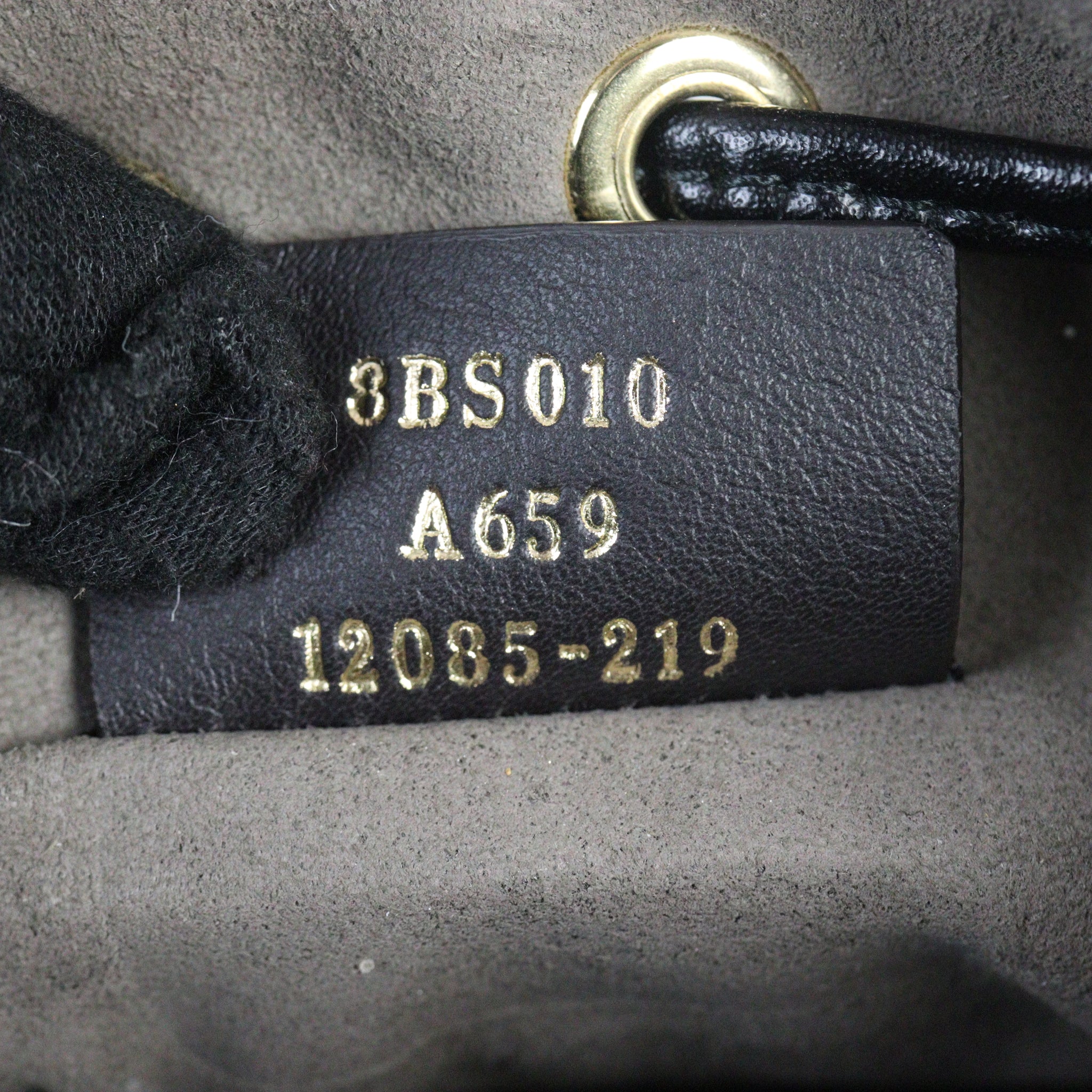 Fendi Mon Tresor Mini Bucket Bag