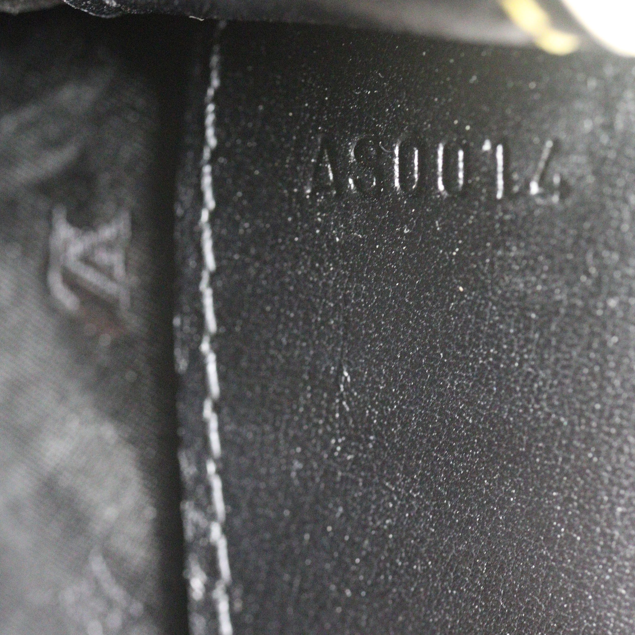 Louis Vuitton Suhali Le Fabuleux Bag