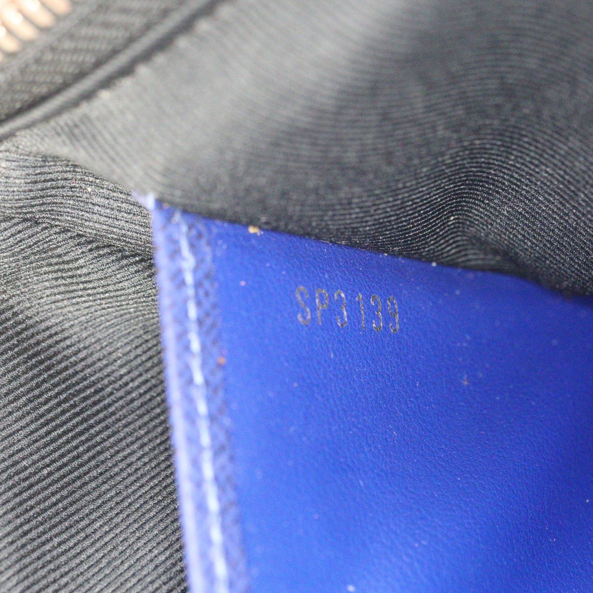 Louis Vuitton Pochette Discovery Monogram