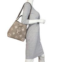 Louis Vuitton NeoNoe MM Monogram Empreinte Giant Bicolour