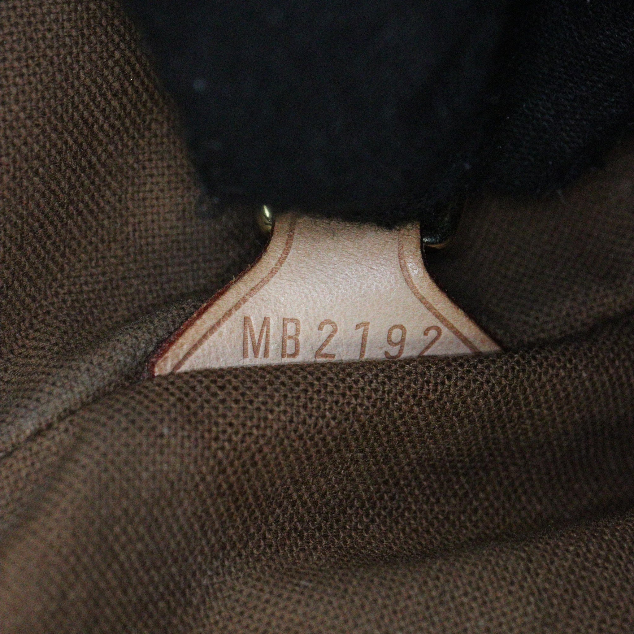 Louis Vuitton Tivoli GM Monogram