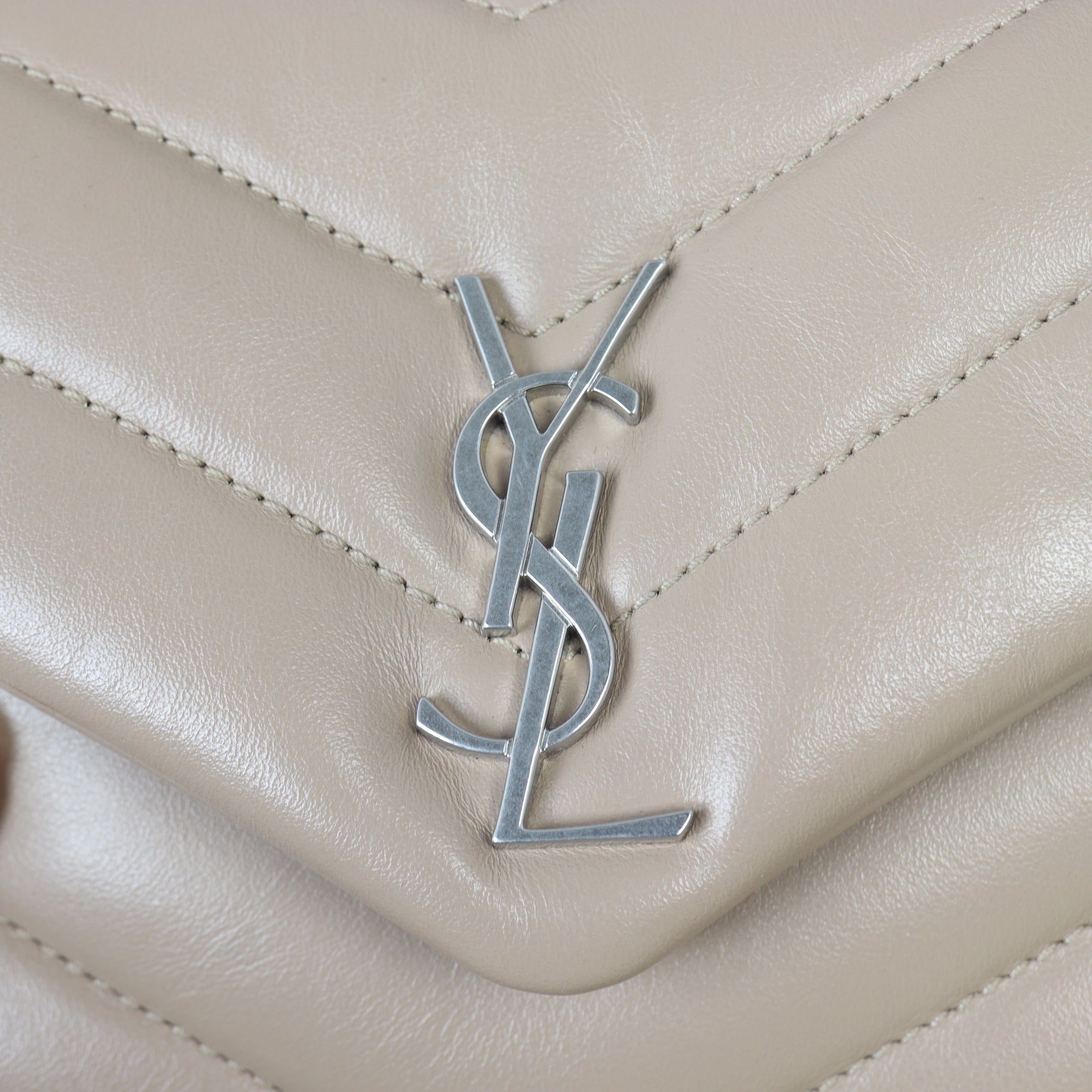 Saint Laurent Toy Loulou