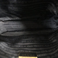 Prada Re-edition 2005 Saffiano Shoulder Bag