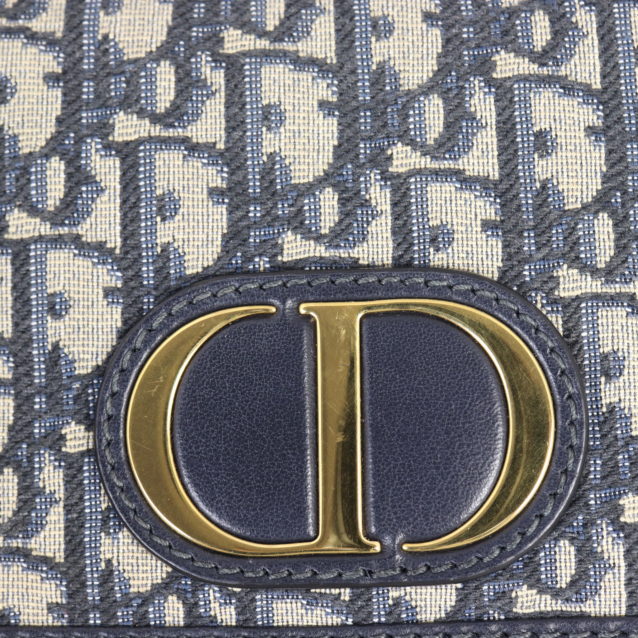 Dior 2-in-1 30 Montaigne Pouch Oblique