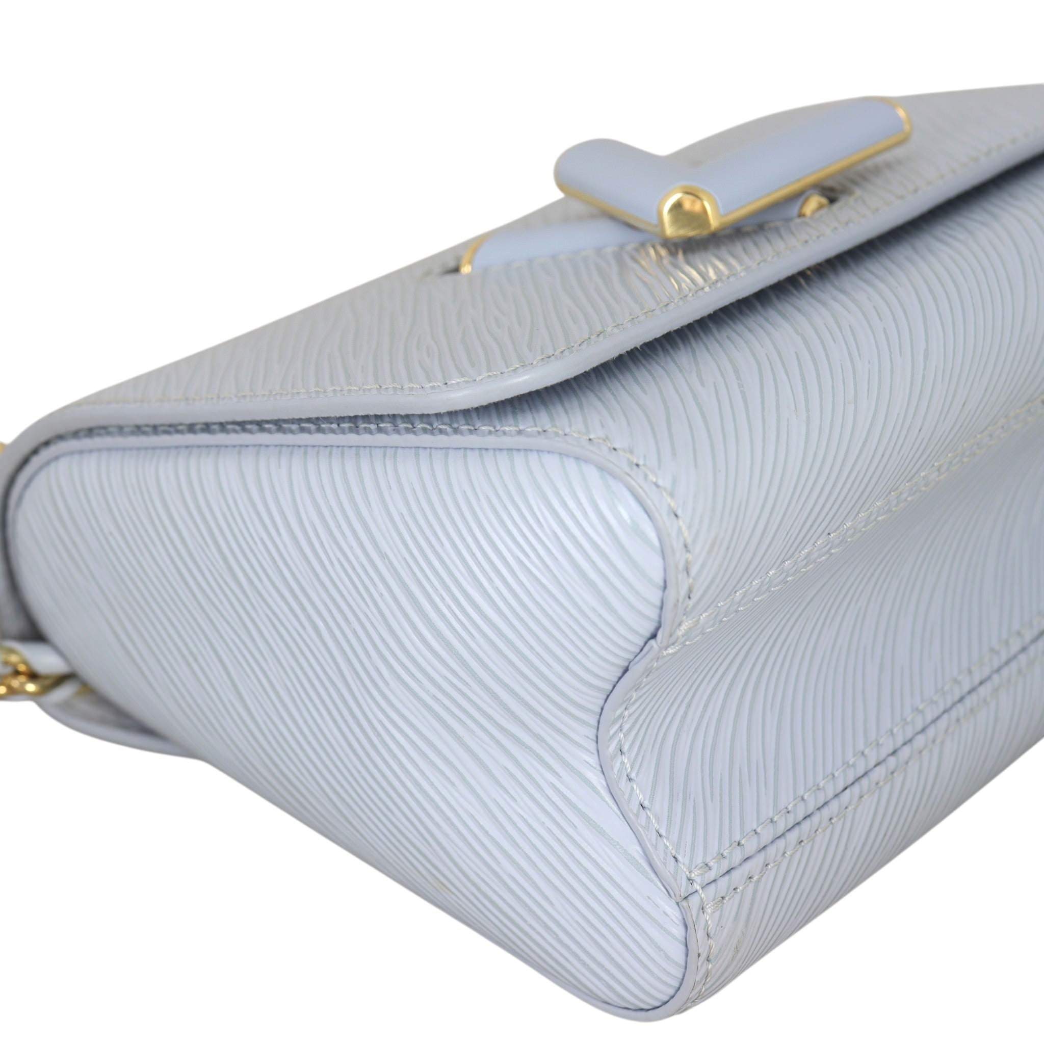 Louis Vuitton Twist PM Epi