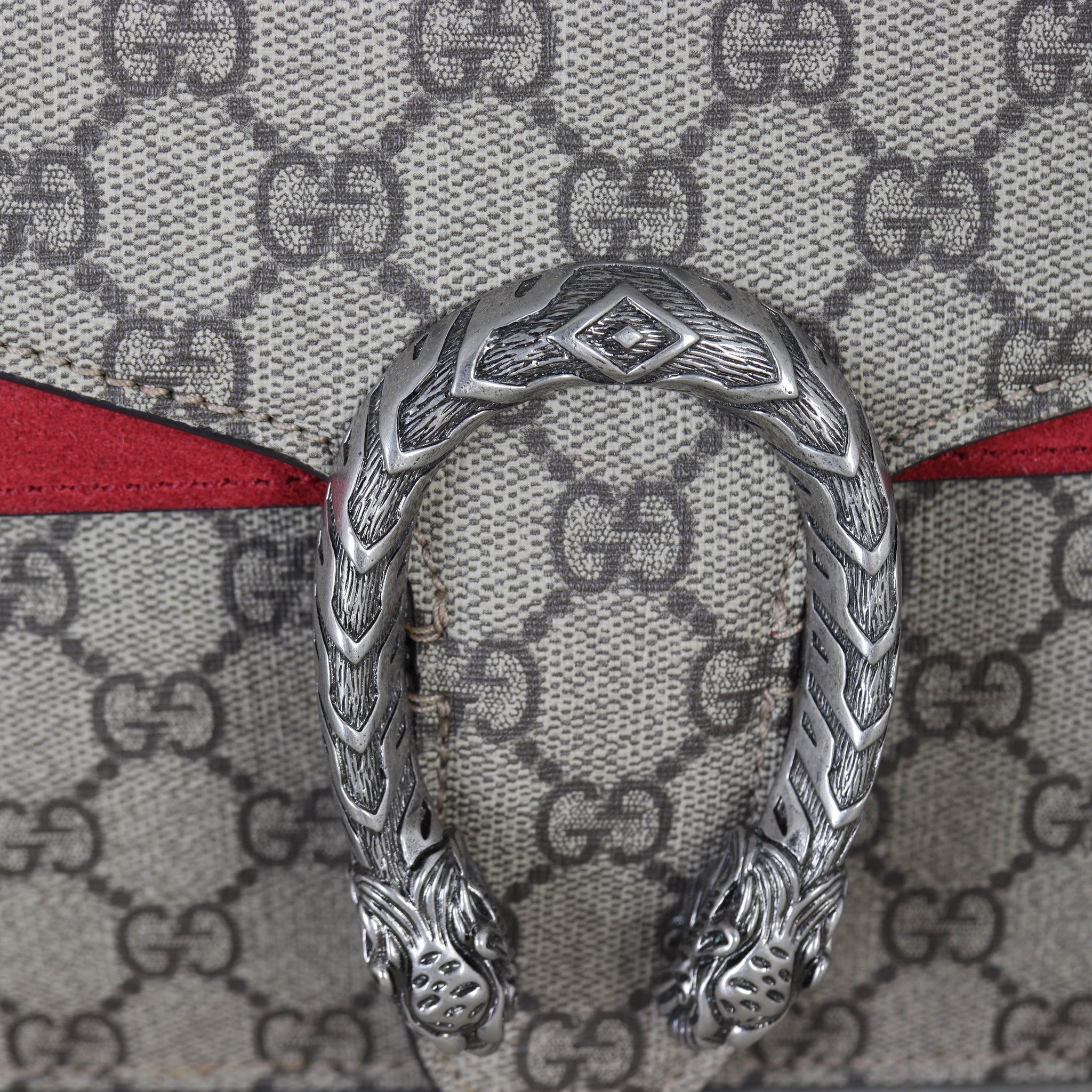 Gucci Dionysus GG Supreme Small Shoulder Bag