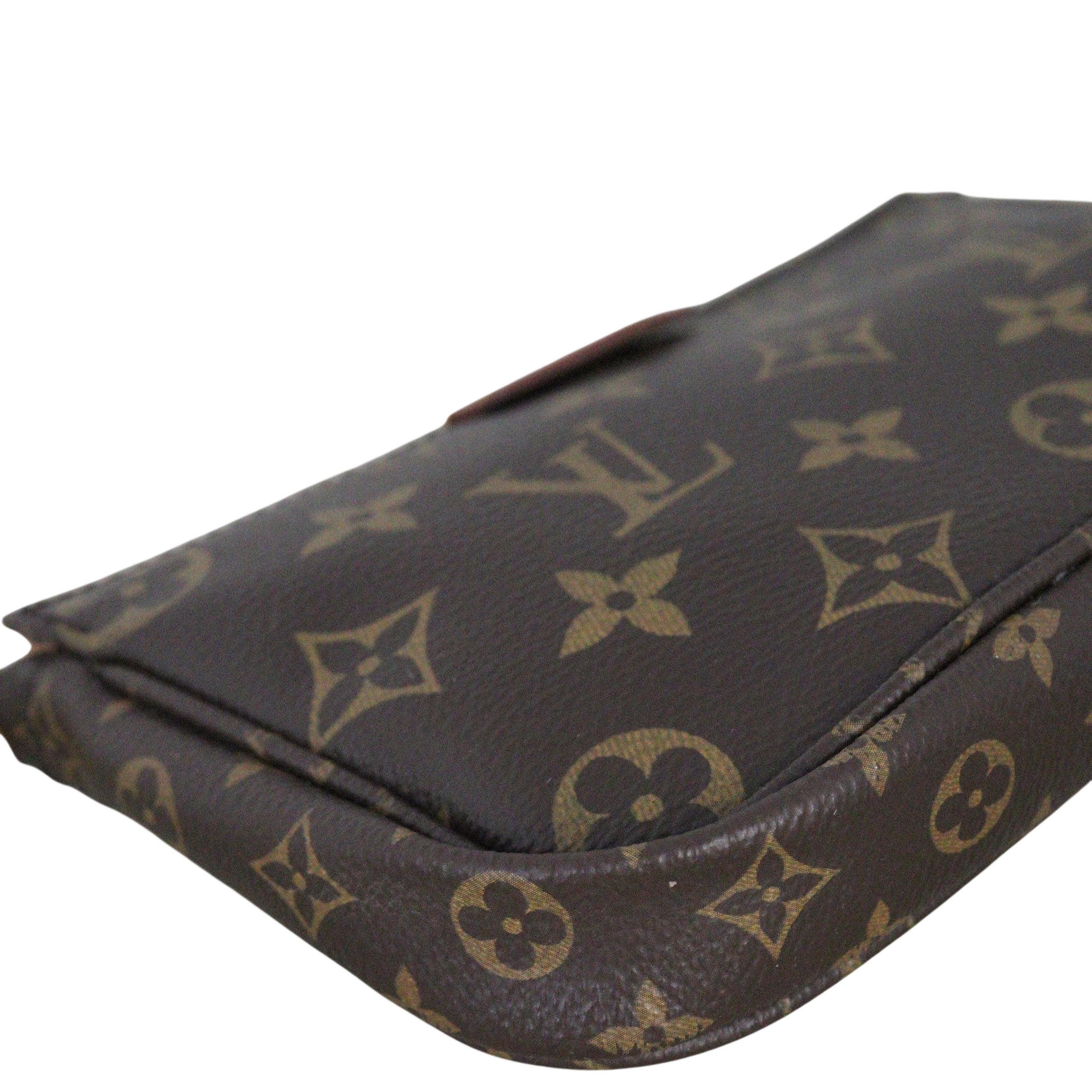 Louis Vuitton Mini Pochette Accessoires Monogram
