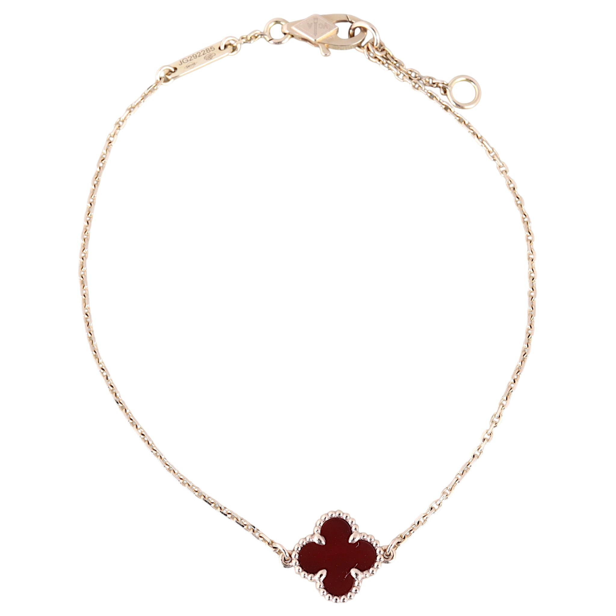 Van Cleef & Arpels Sweet Alhambra 1 Motif Carnelian 18k Rose Gold Bracelet