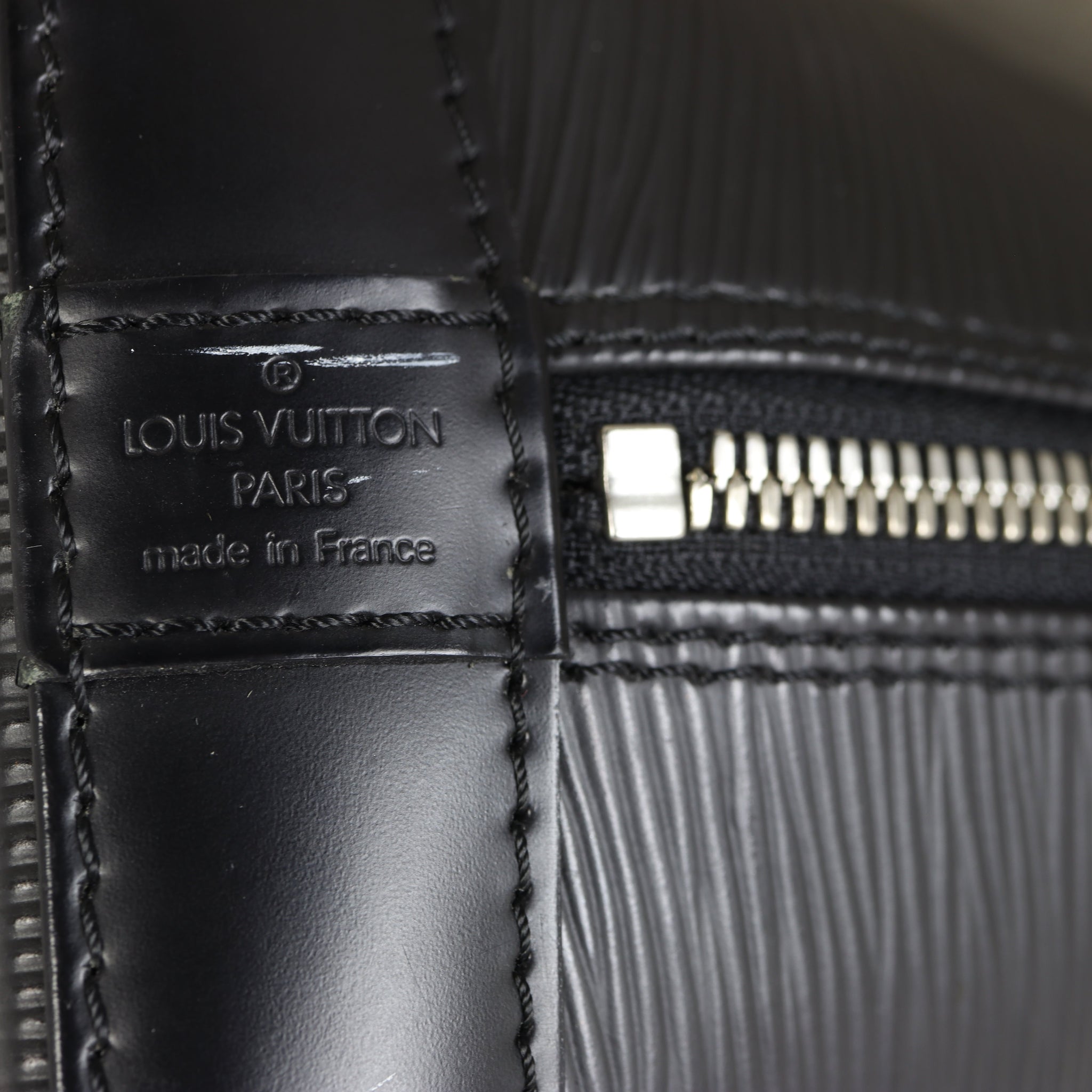Louis Vuitton Alma PM Epi