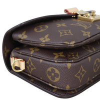 Louis Vuitton Pochette Metis East West Monogram