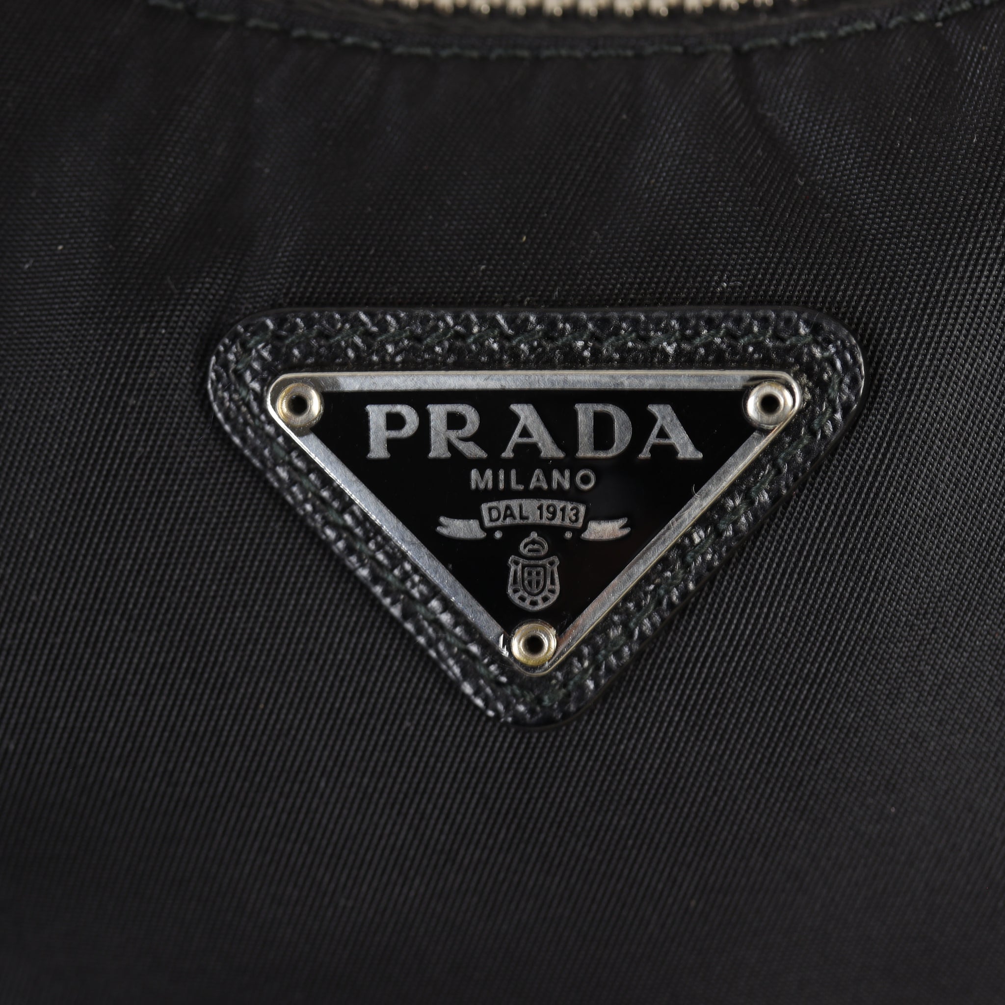 Prada Re-Edition 2005 Tessuto Shoulder Bag