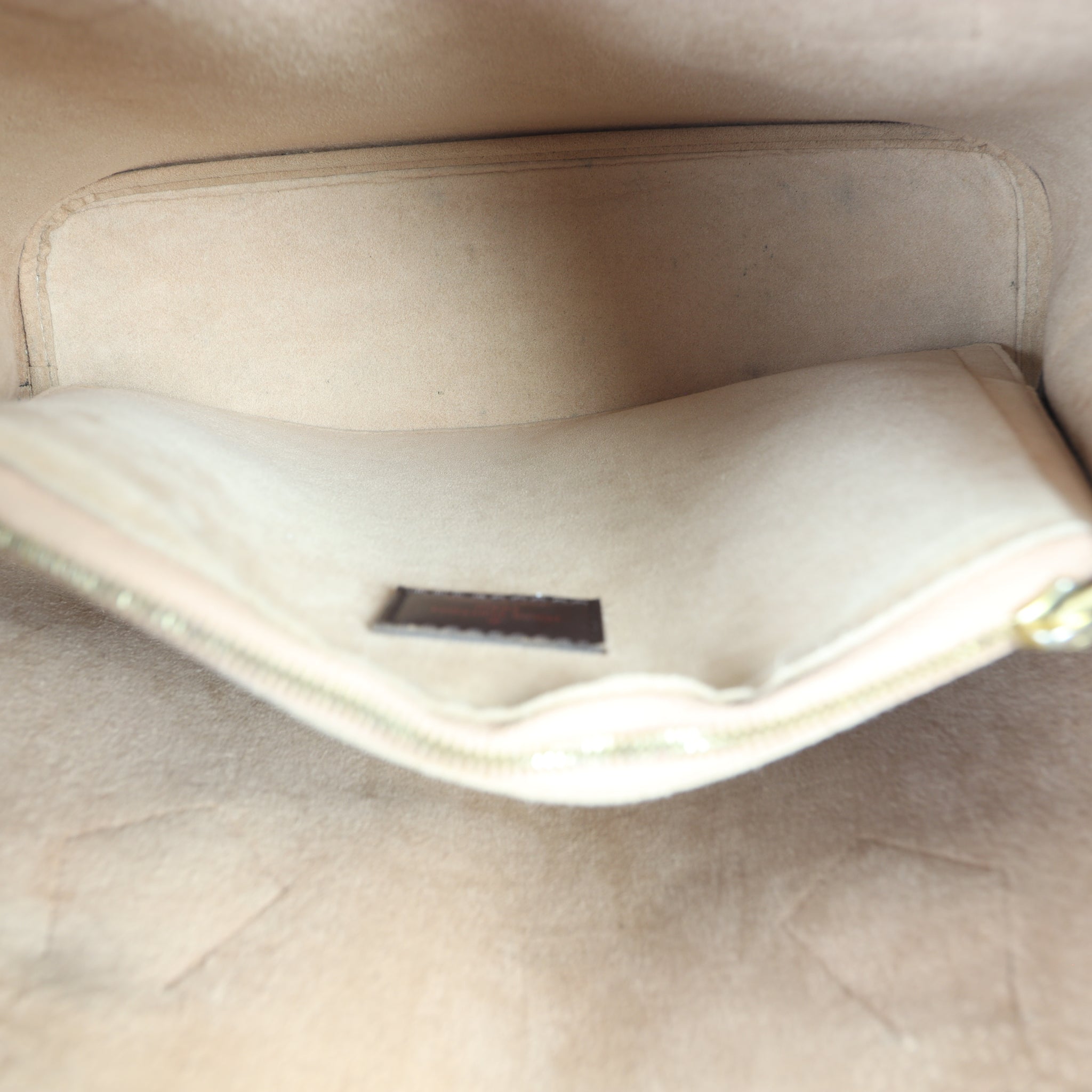 Louis Vuitton Kensington Damier Ebene