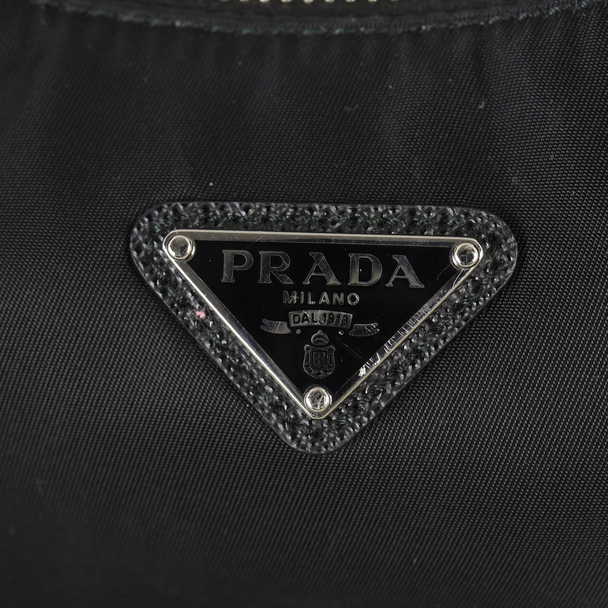 Prada Re-Edition 2005 Tessuto Shoulder Bag