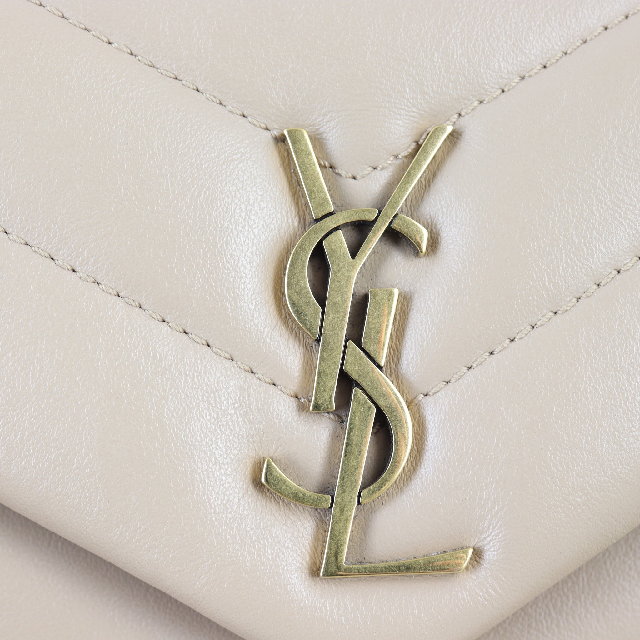 Saint Laurent Toy Loulou