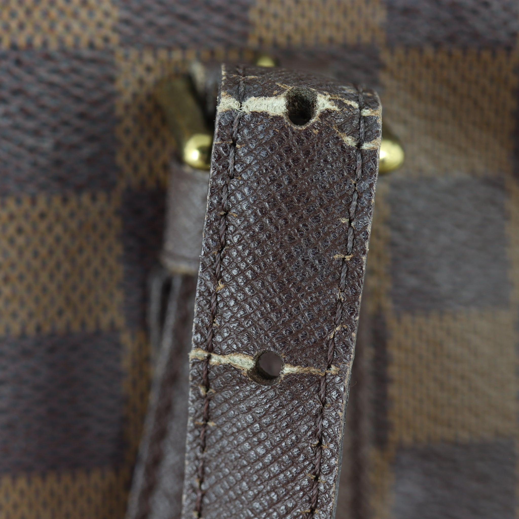 Louis Vuitton Marais Bucket Bag Damier Ebene
