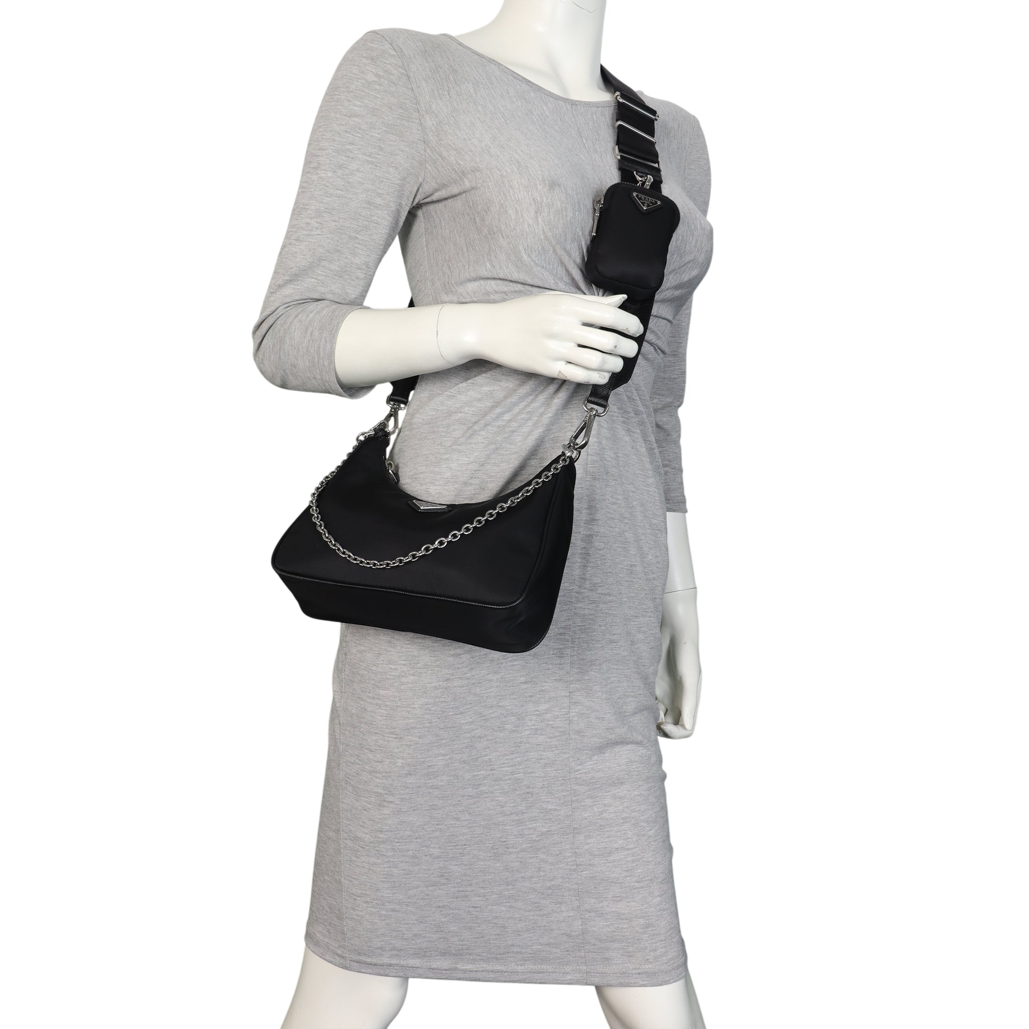 Prada Re-Edition 2005 Tessuto Shoulder Bag