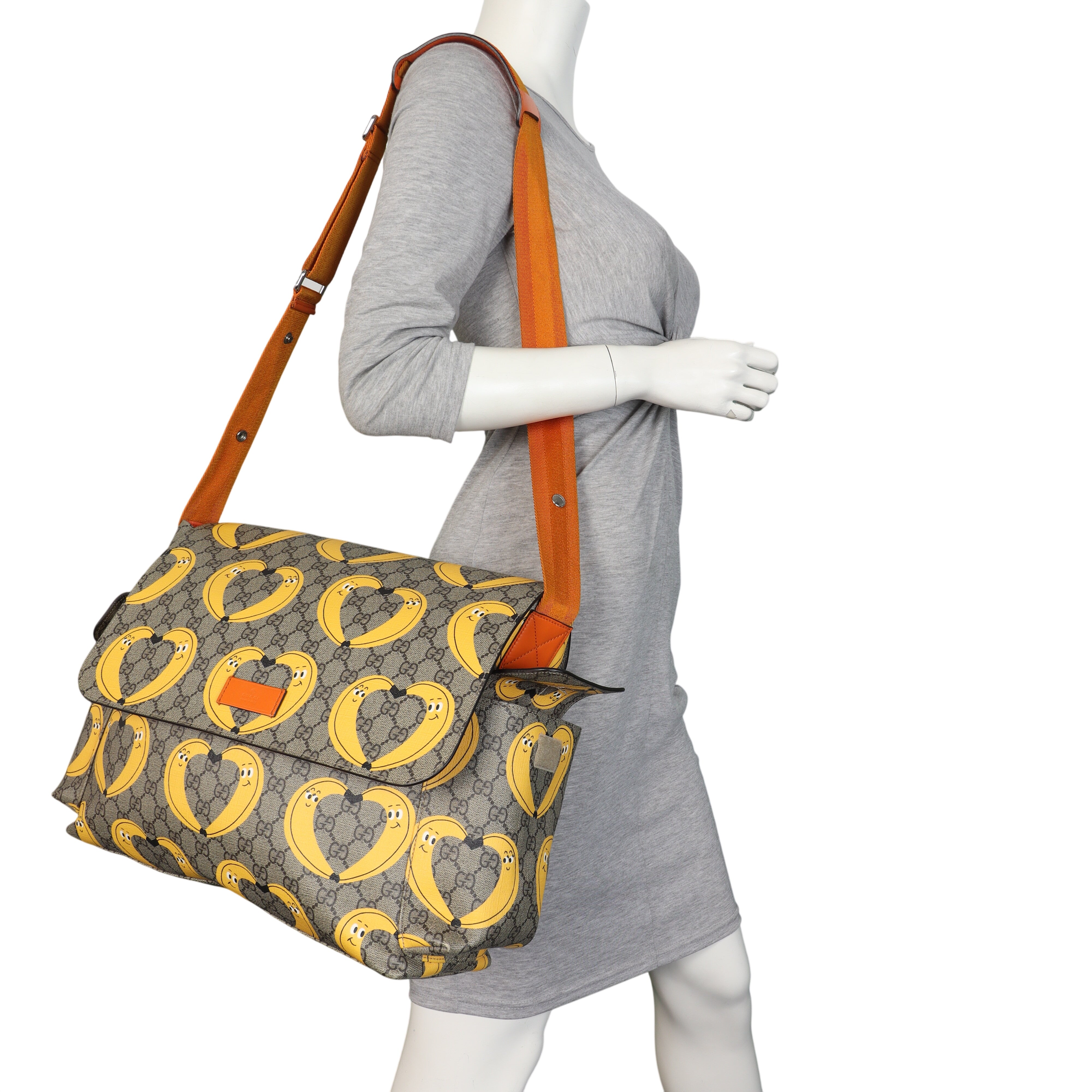 Gucci x Nina Dzyvulska GG Supreme Banana Baby Bag – Luxe.It.Fwd