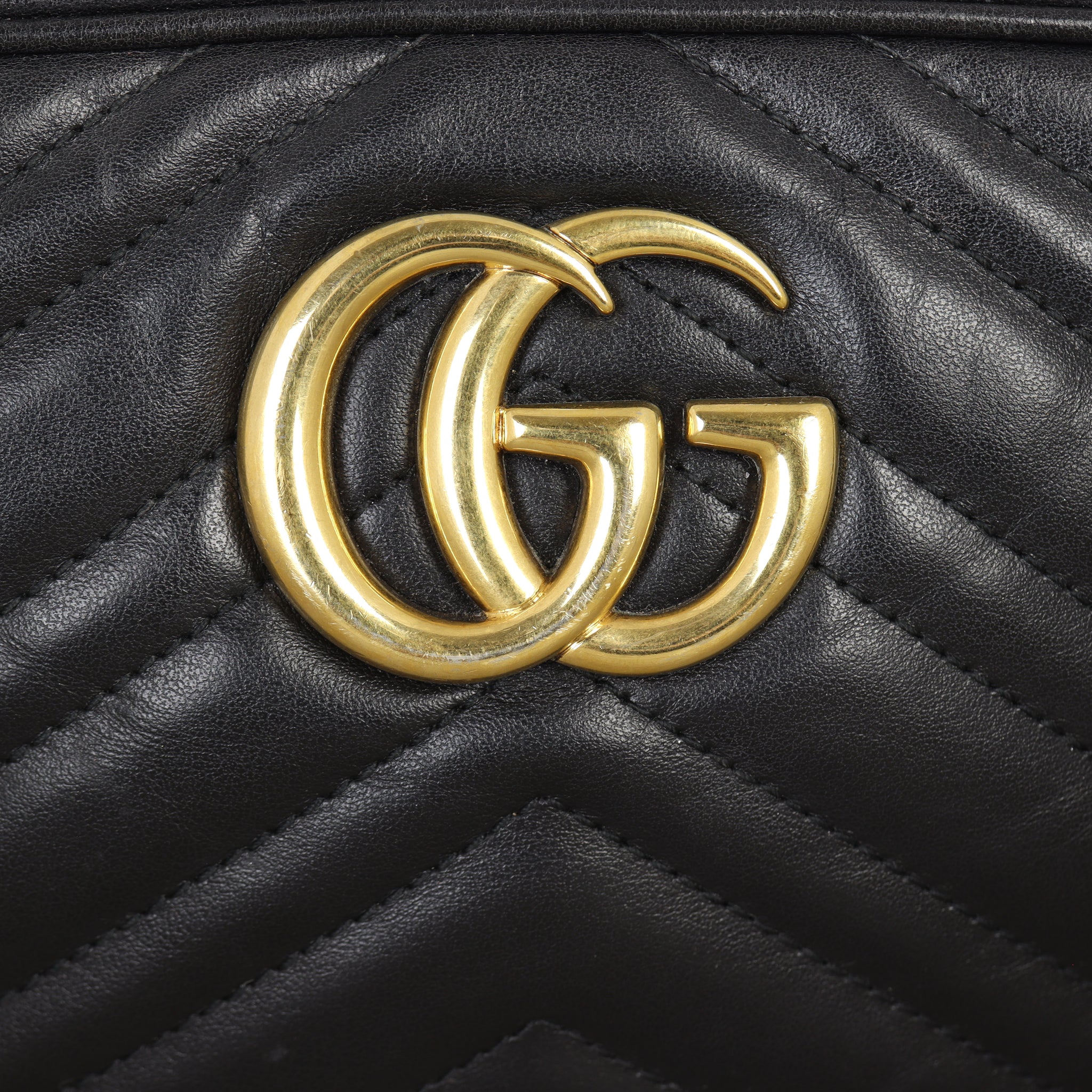 Gucci GG Marmont Small Camera Bag