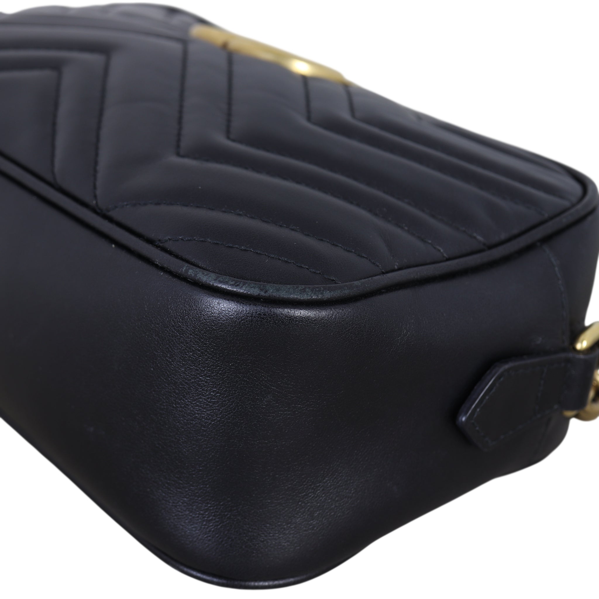 Gucci GG Marmont Small Camera Bag